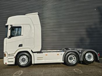 R580 V8 6X2 / FULL AIR / RETARDER